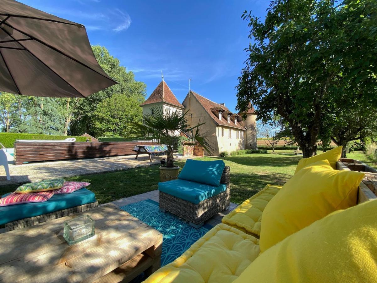 Le Petit Chateau De Sainte Colombe Bouges-le-Chateau Exterior photo
